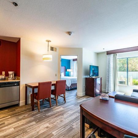 Metro Phx 1Bedroom Apartment Феникс Экстерьер фото