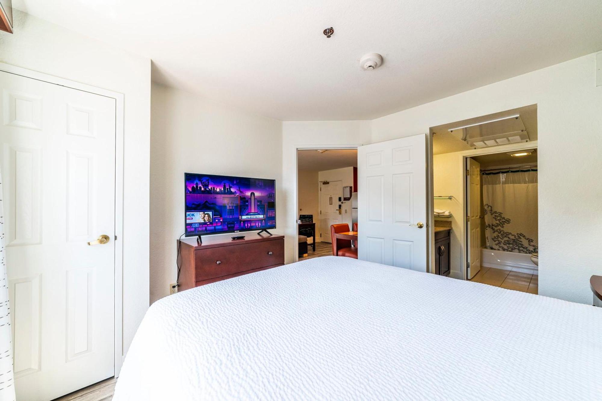 Metro Phx 1Bedroom Apartment Феникс Экстерьер фото